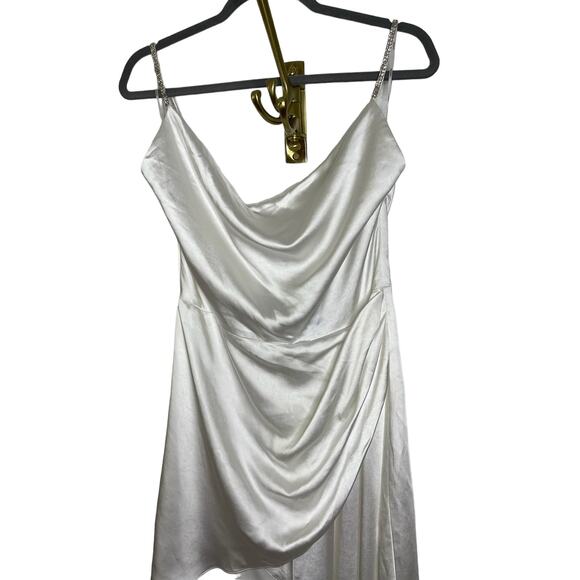 Elliatt X Revolve Jacinda Mini Dress Satin Rhinestone Straps Bridal Party Sz L - Picture 9 of 15